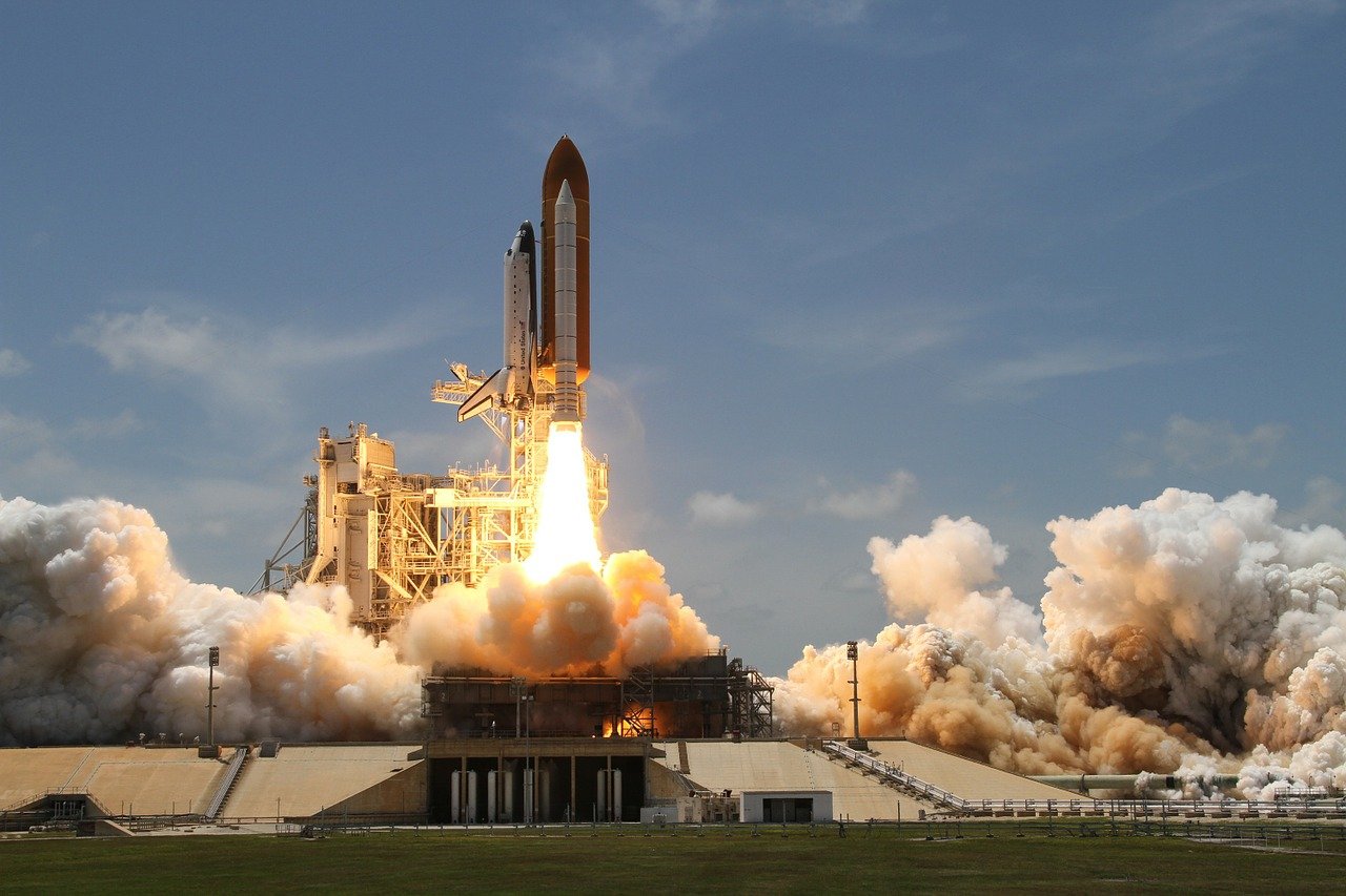 How did faulty Aluminum led to $700 million satellite failure for NASA?
